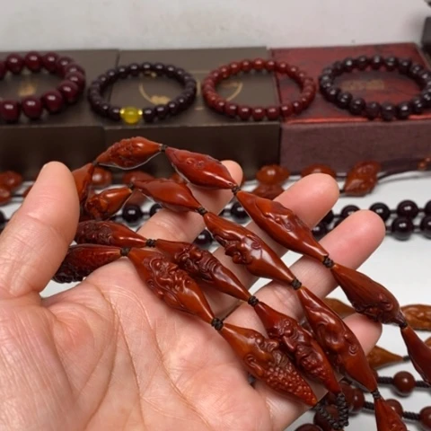 橄榄核手串划***浆橄榄核