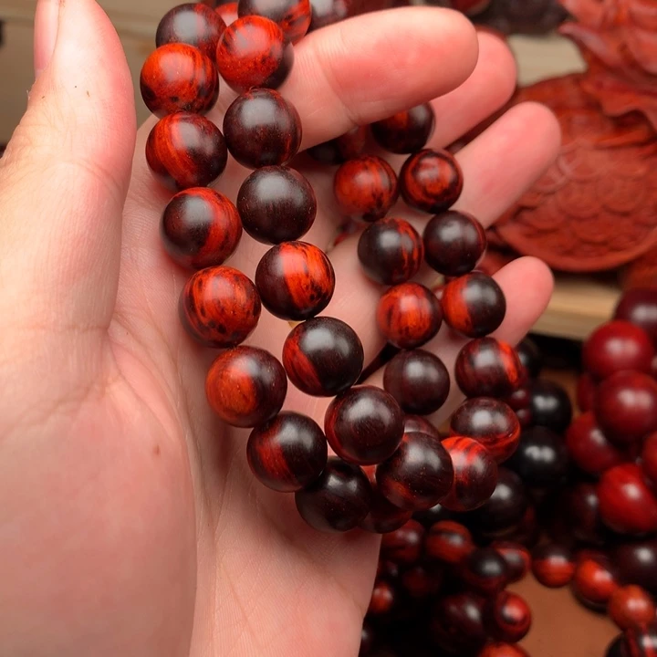 须***臾木1.2镇店黑飘红多星