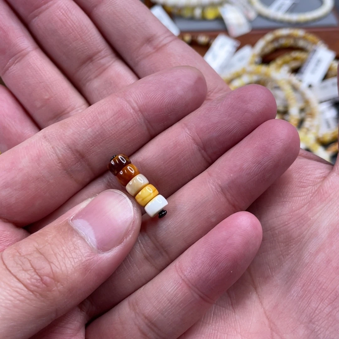 滴***机琥珀未镶嵌裸石6毫米