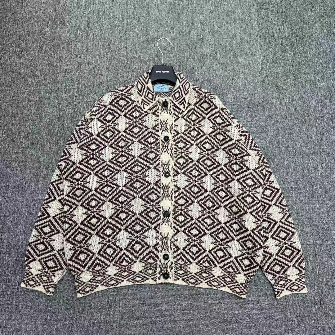 99新 Prada/普拉达 几何图案满印针织衫/没洗标/编码13863