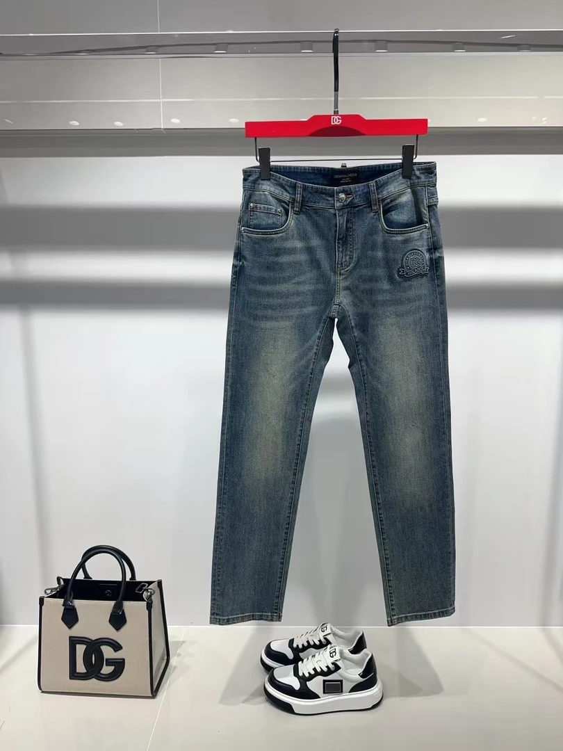 DG迪嘎雅时尚轻奢修身弹力牛仔裤