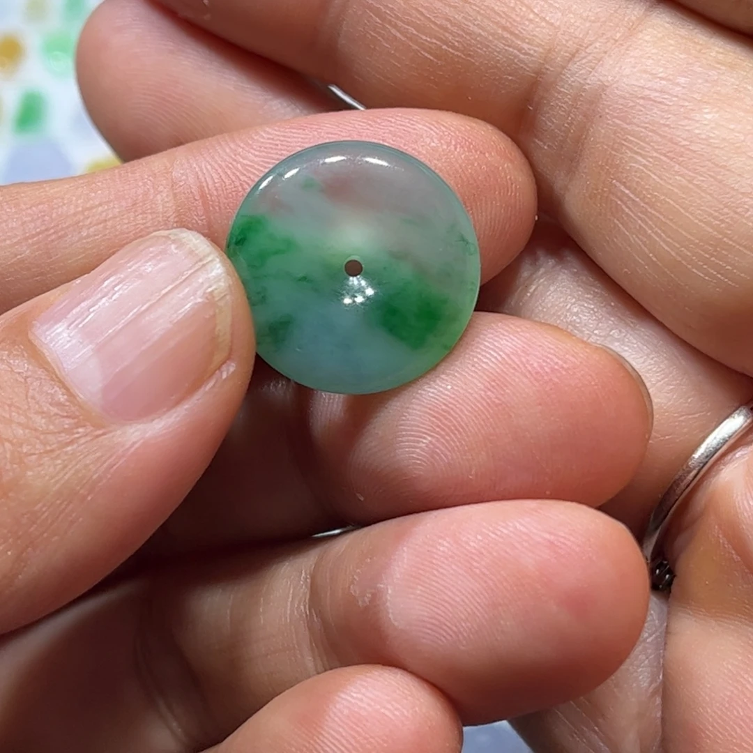 定制翡翠未镶嵌平安扣