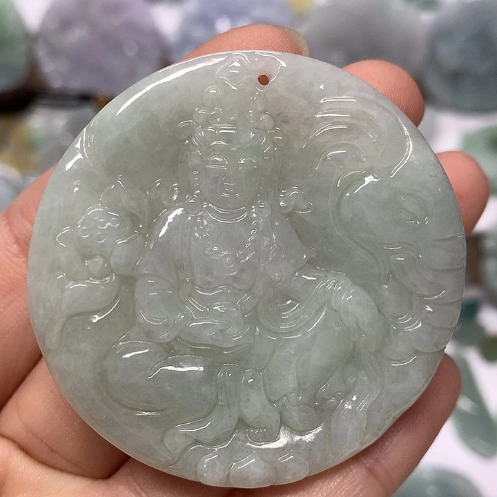 翡翠未镶嵌颈饰普贤菩萨福利福利