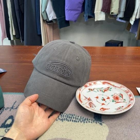 瓷片88。。。。。。。。。。。。。。。