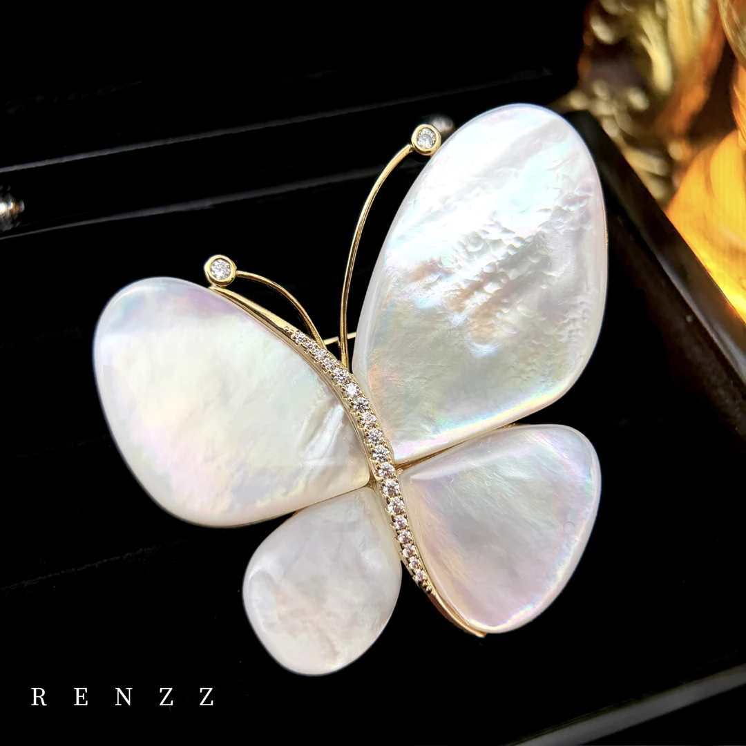 0831白色蝴蝶贝壳胸针