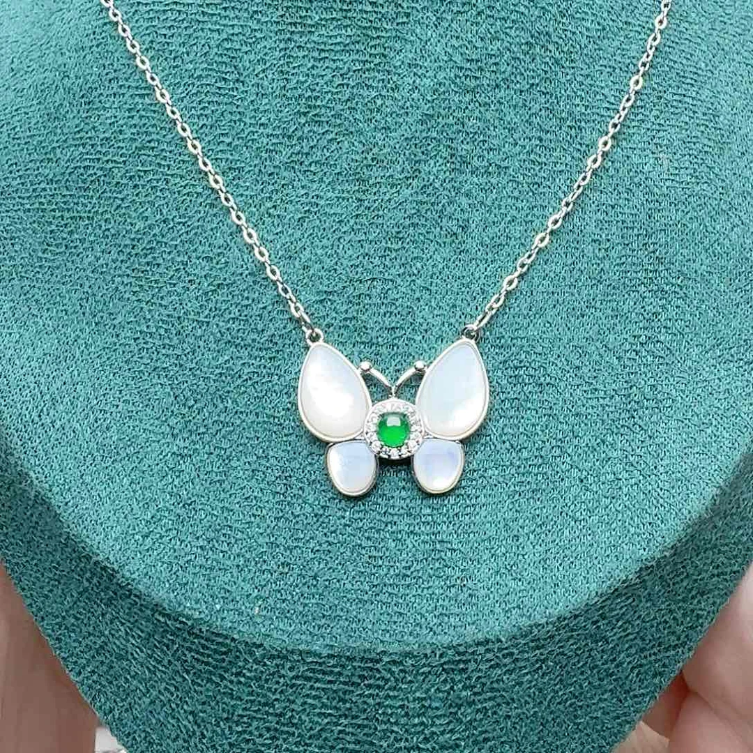 翡翠颈饰未镶嵌吊坠A36