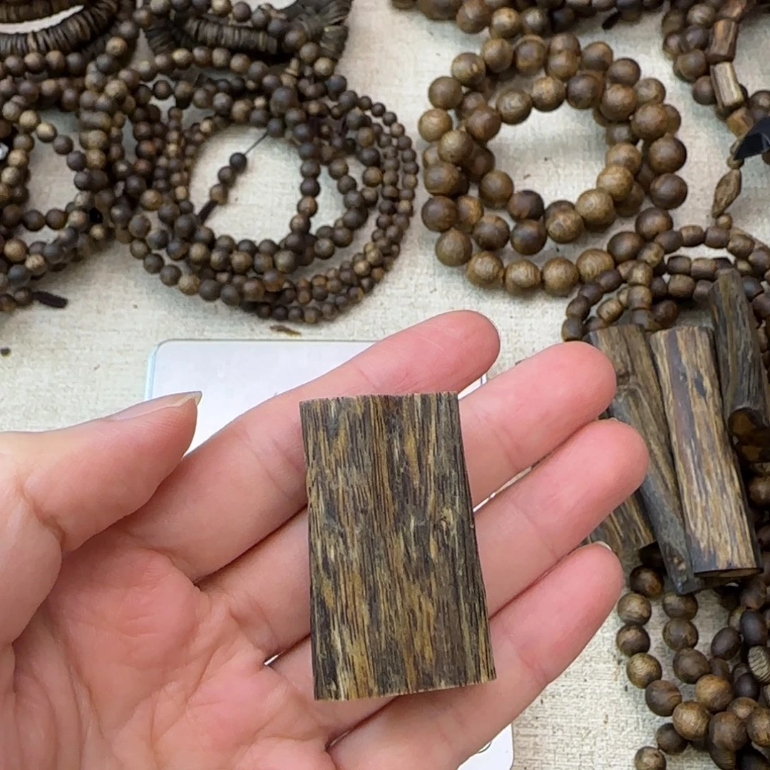 ***沉香沉香碎屑指天椒素牌子