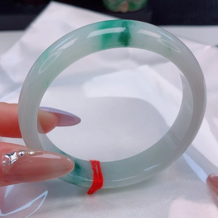 @***@翡翠未镶嵌手镯54圈