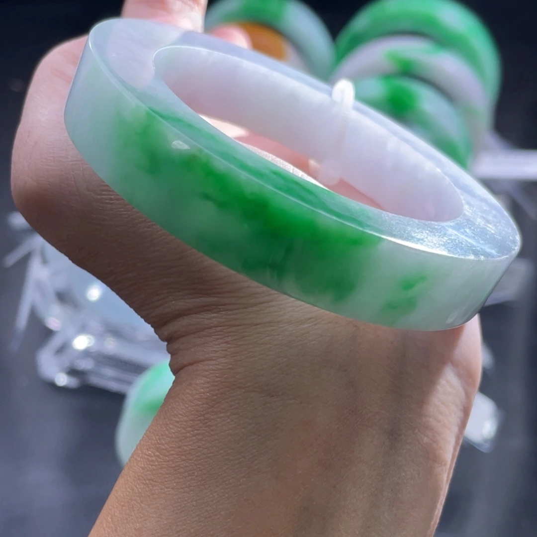 定制翡翠未镶嵌正圈