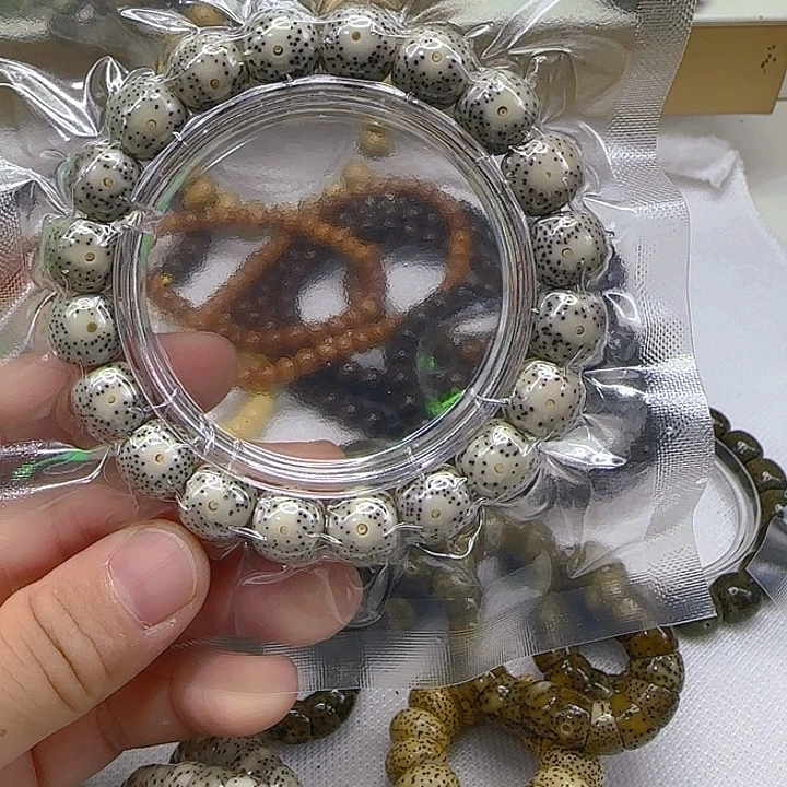手串星月菩提67高端卡姿兰大眼睛星月菩提12×11单圈