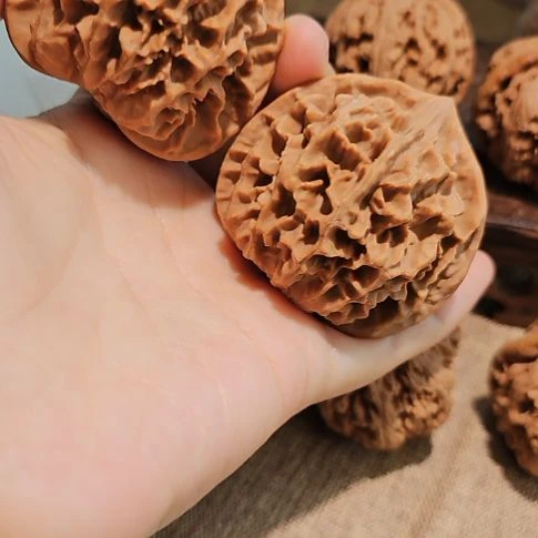 吊坠文玩核桃52帝王