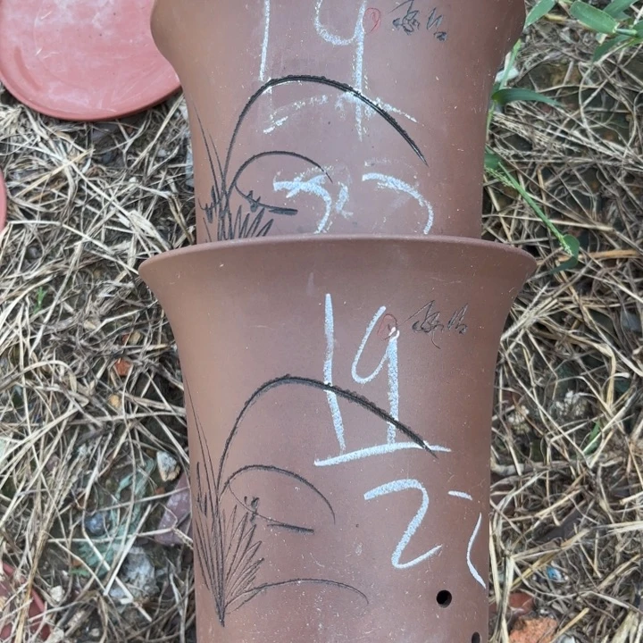 紫砂花盆紫砂的花