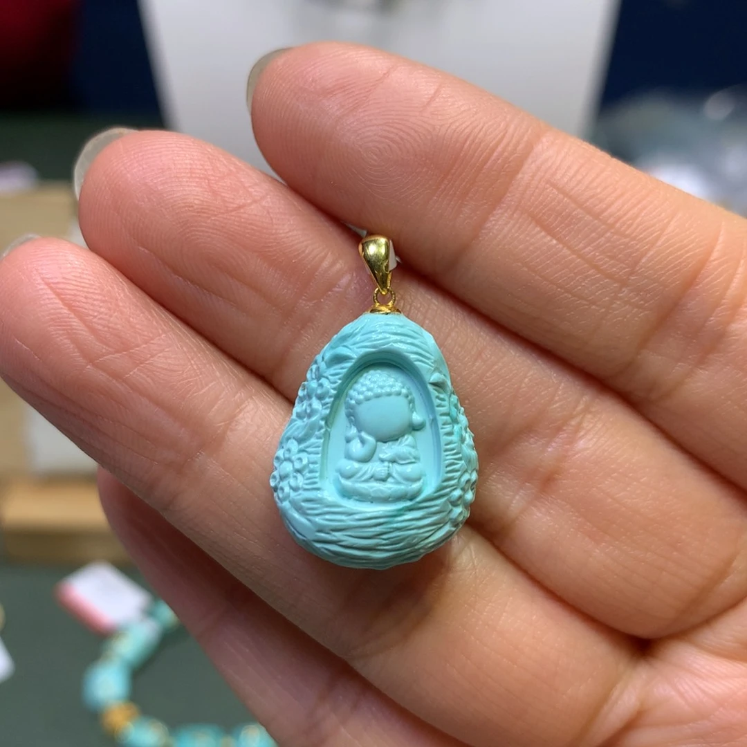 绿松石吊坠18K金镶嵌