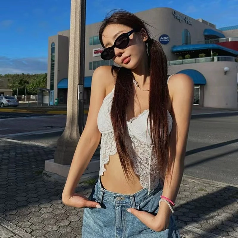 【李十一LISHIYI】蕾丝蝴蝶打底美背吊带上衣  有胸垫★ 3045