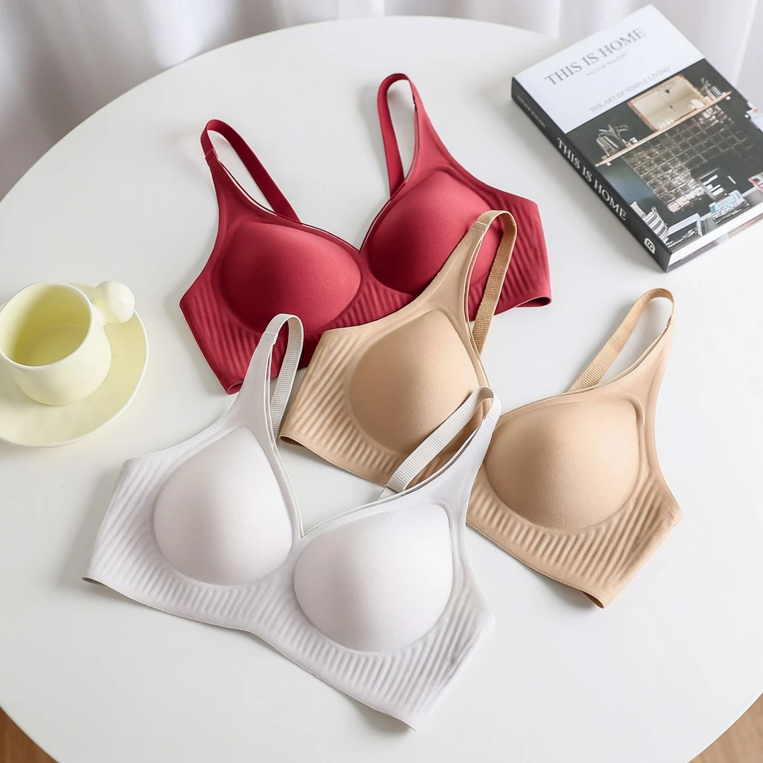 【自由女神】无痕聚拢透气调整型软支撑女士无钢圈薄舒适文胸固定杯