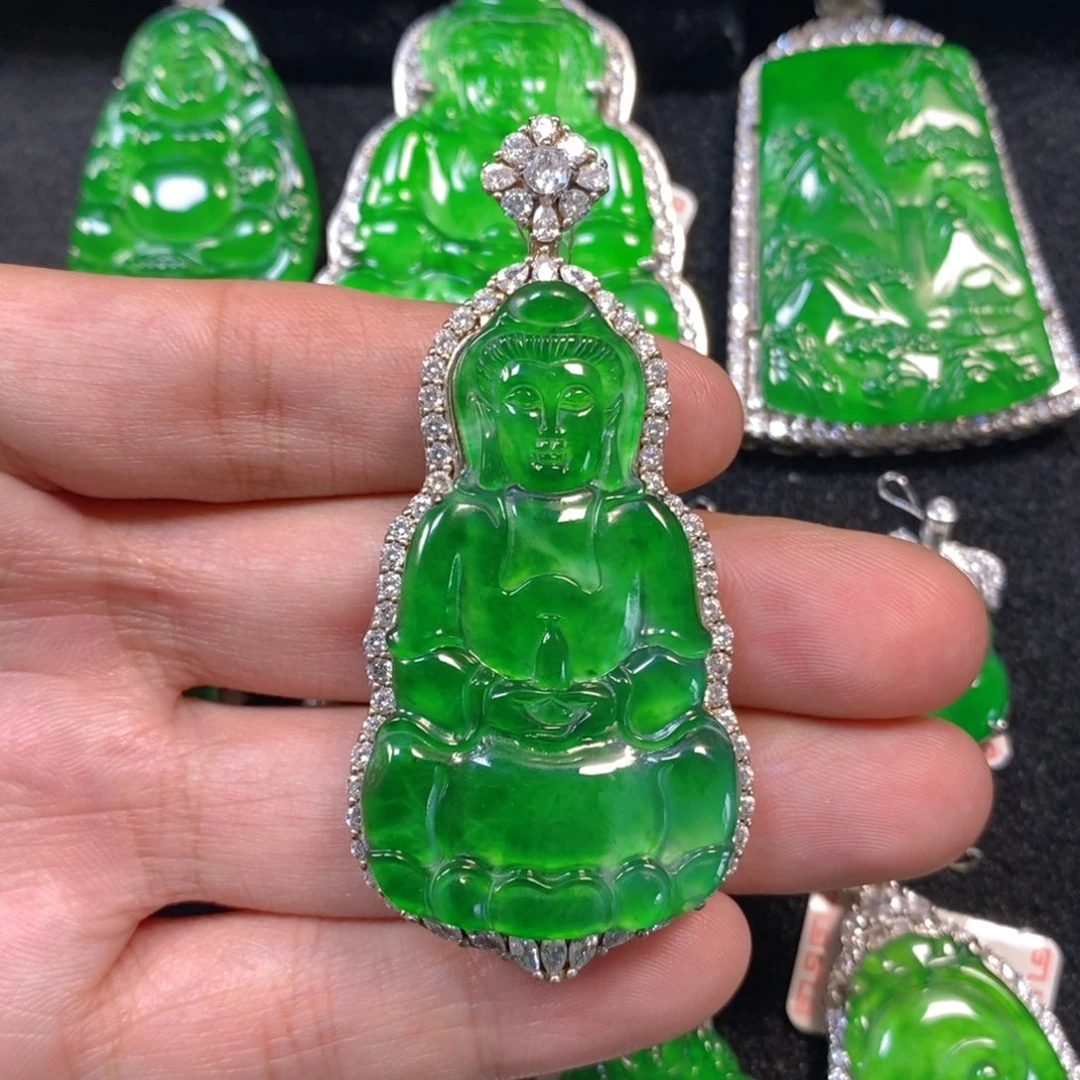 颈饰银S925镶嵌翡翠观音吊坠