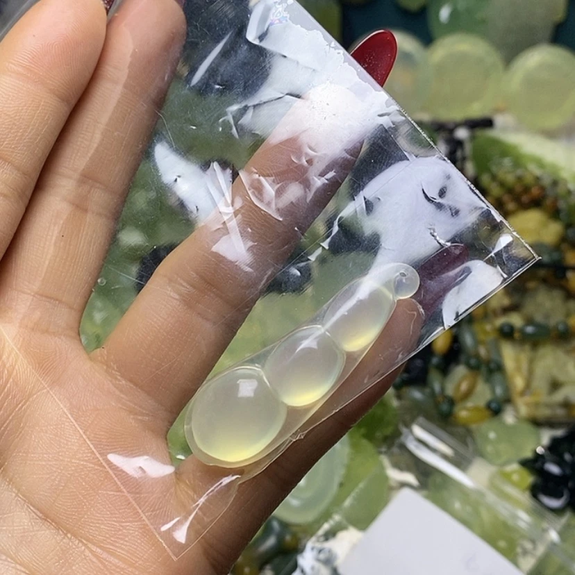 【闪购商品】蛇纹石玉颈饰未镶嵌芈