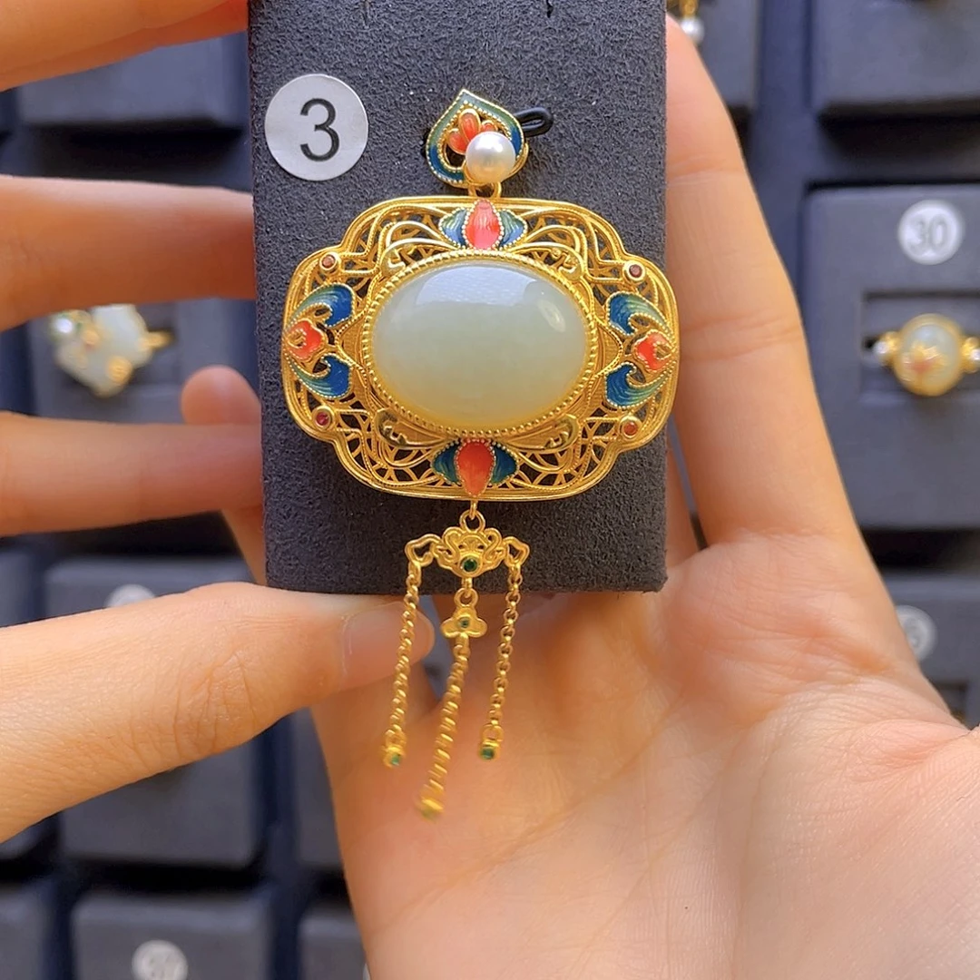 和田玉颈饰银S925镀金镶嵌