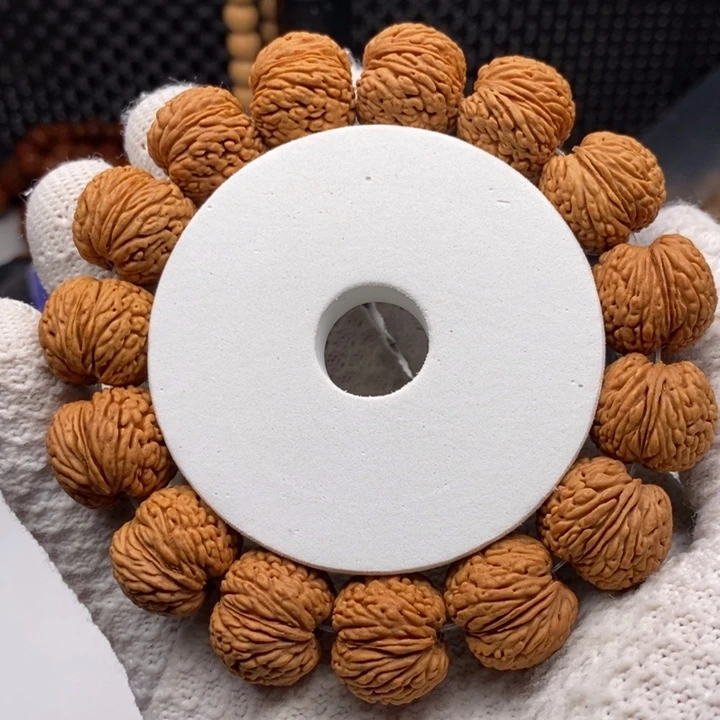 小***记文玩核桃手串龙鳞凤尾桃核