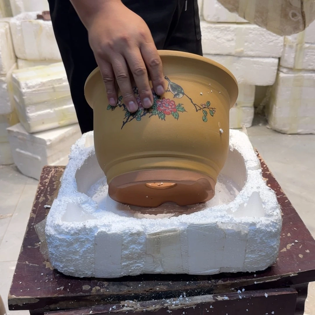 紫砂花盆瑕疵和瑕疵