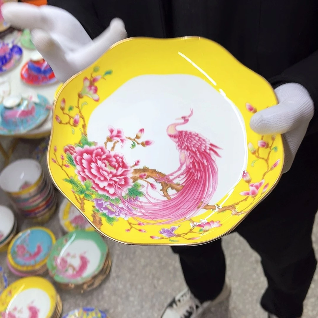 瓷8英寸6花口深。。。。。。。