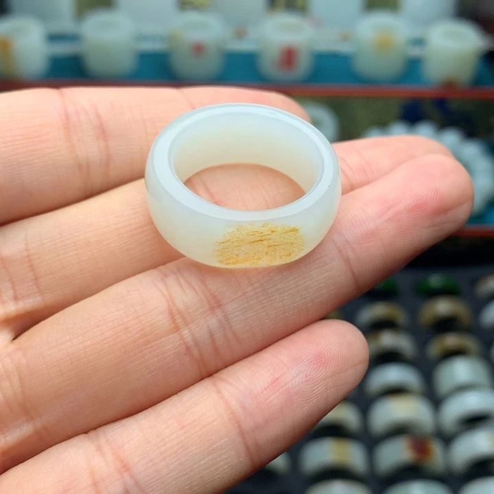 和田玉未镶嵌颈饰港19-29圈