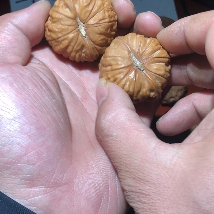 ᨳ***ଓ吊坠文玩核桃吊坠文玩核桃竞拍南瓜