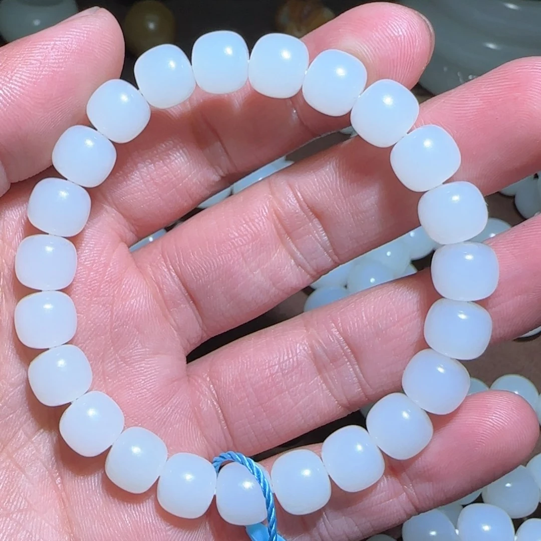 和田玉手链未镶嵌江**子