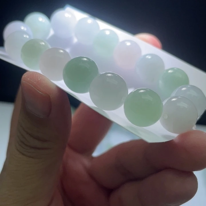 定制翡翠未镶嵌翡翠卡12+