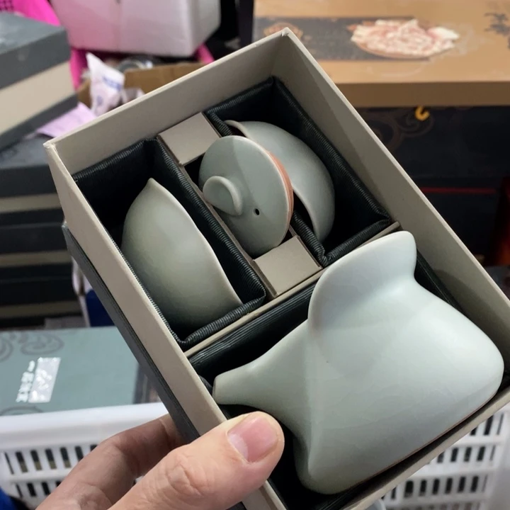 陶瓷艺术品及陶瓷制品