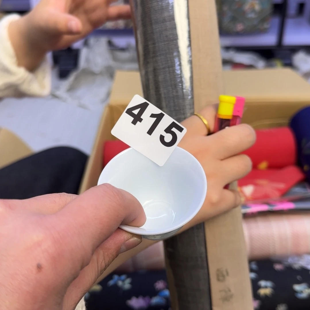 手工艺品琉璃不**畏小雨