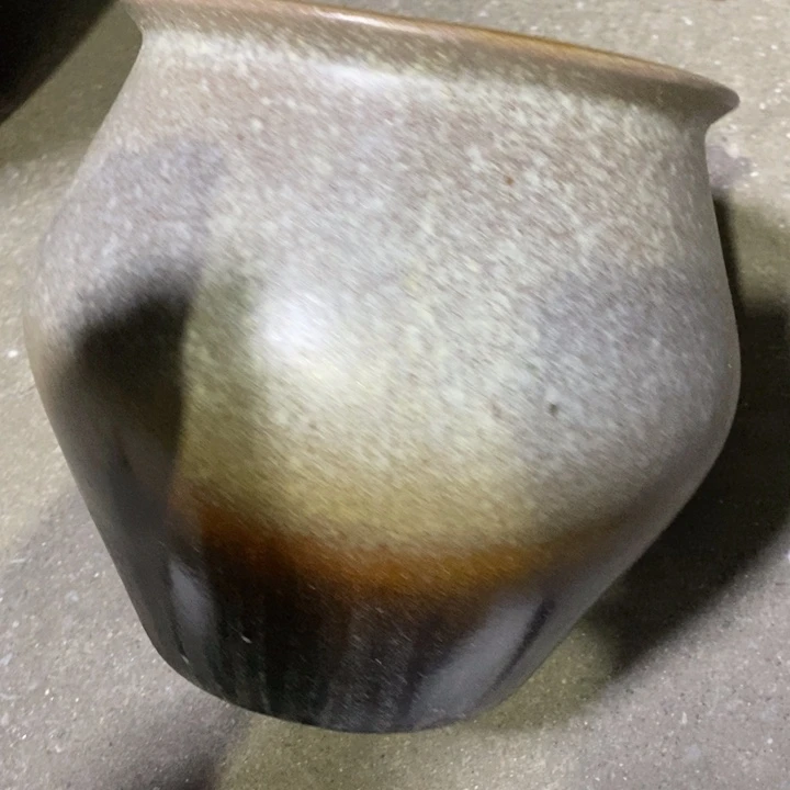 紫砂花盆高24口21瑕疵