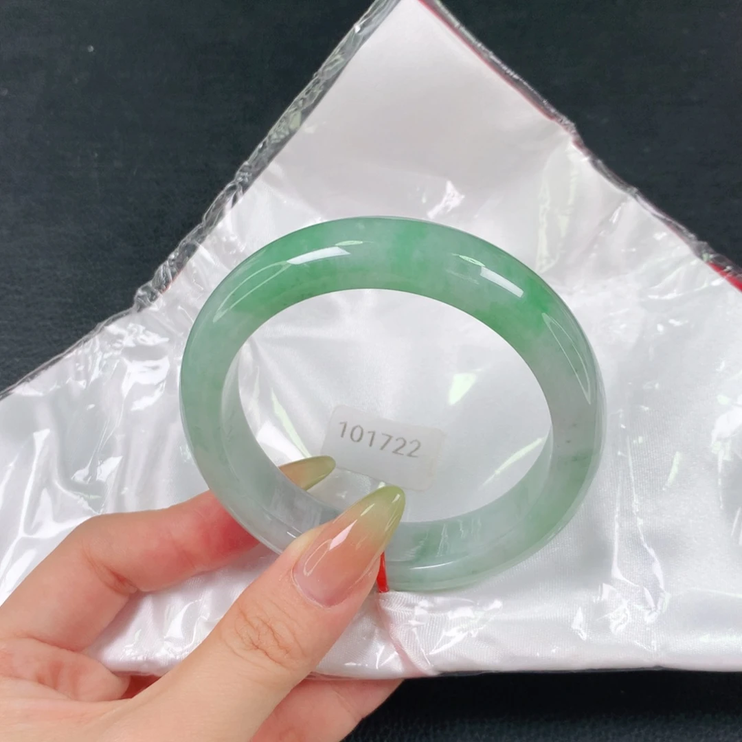 未镶嵌手镯翡翠天然翡翠手镯04