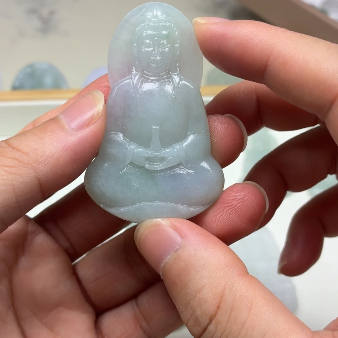 未镶嵌定制翡翠素衣观音