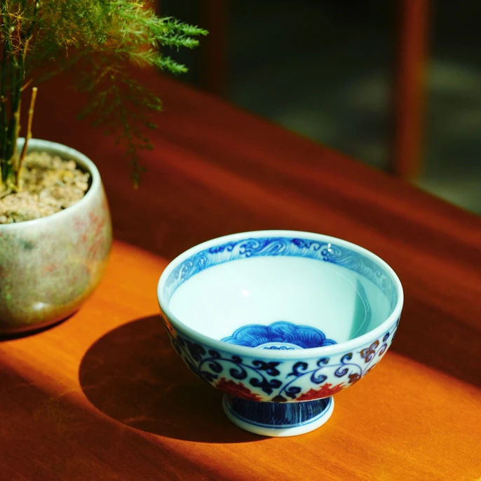 和然窑青花釉里红主人杯