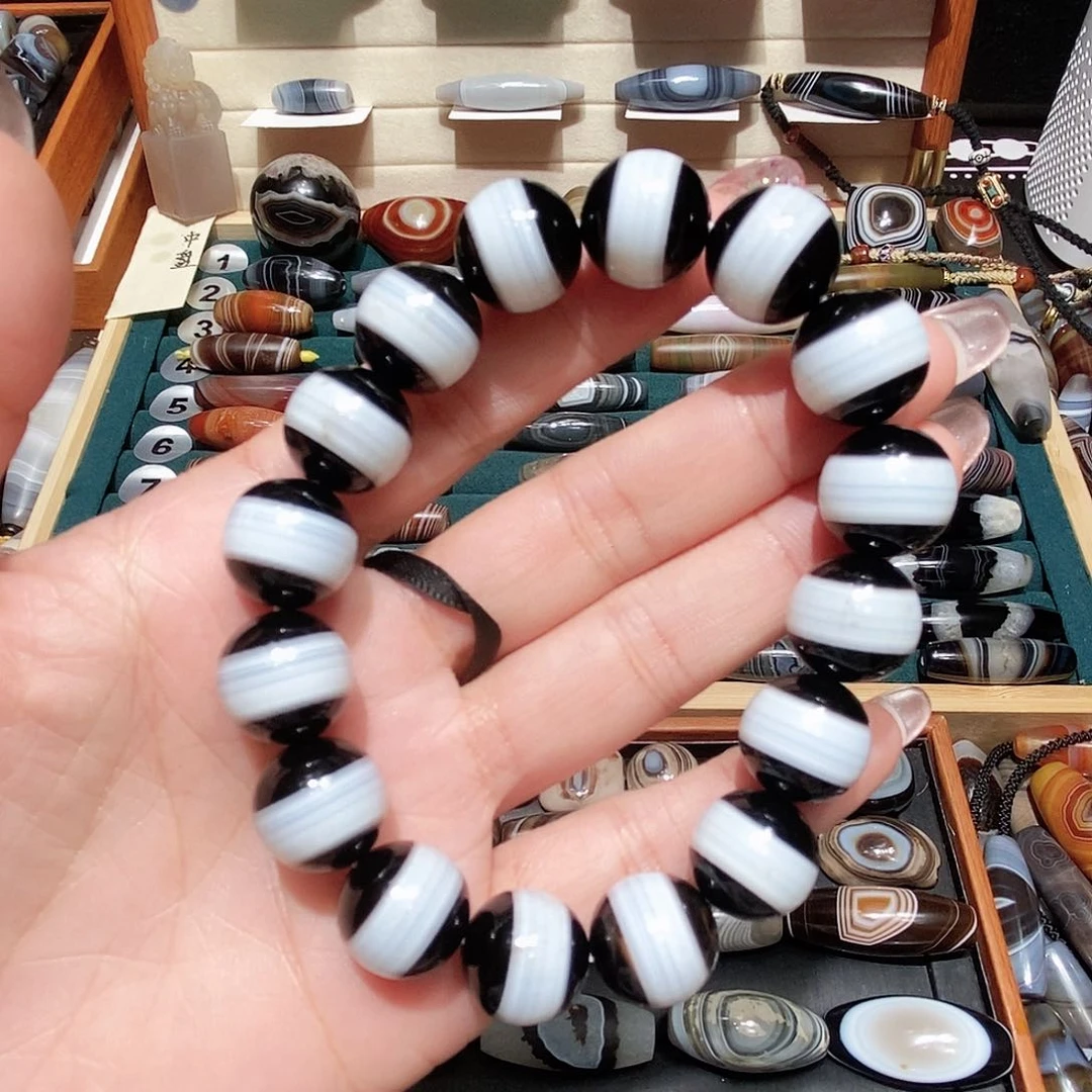 合金颈饰玛瑙/玉髓