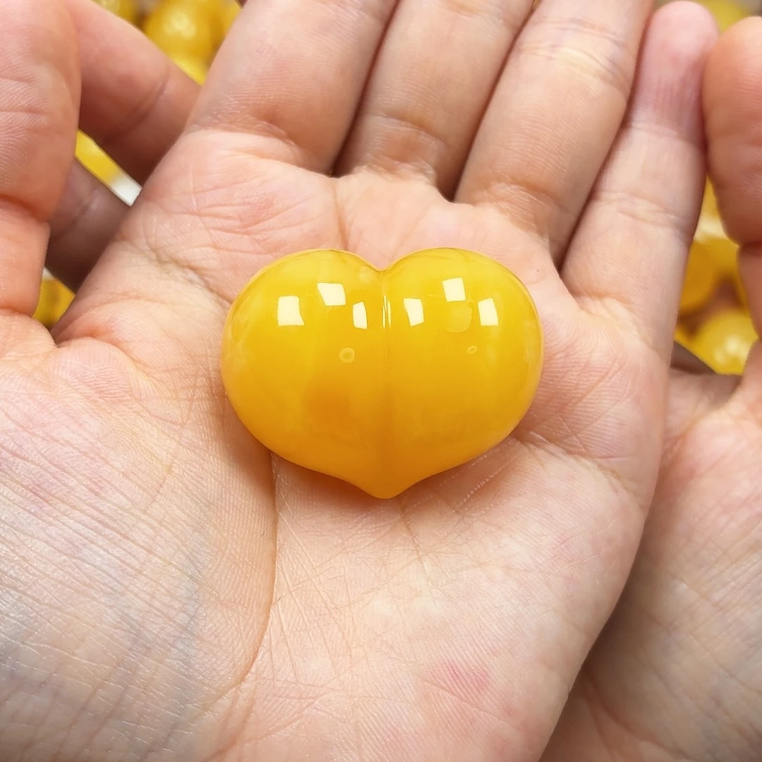 蜜蜡未镶嵌颈饰焦皮浓蜡妖花屁桃