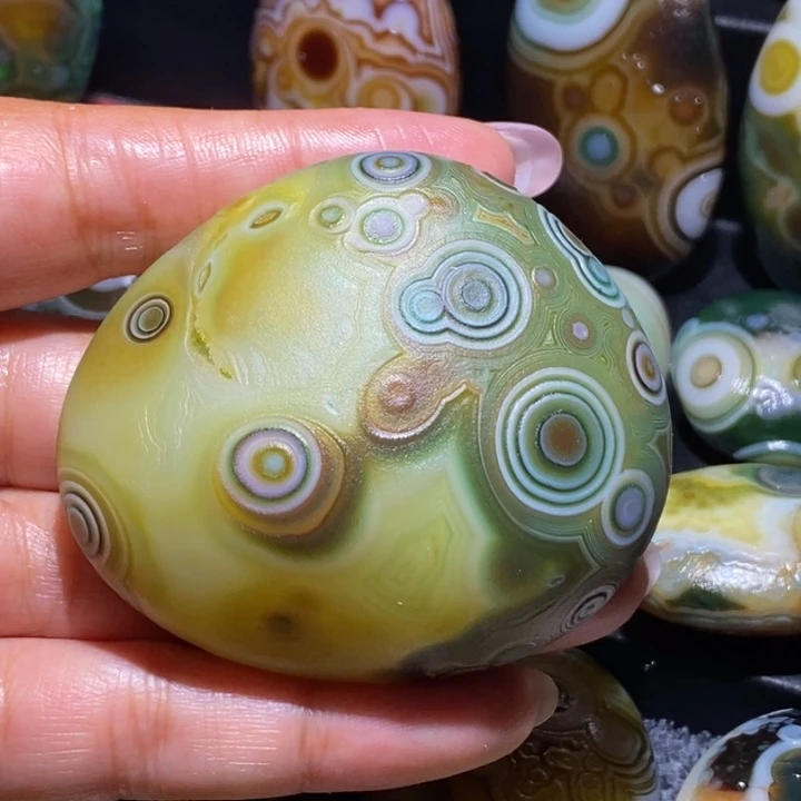 玛瑙/玉髓未镶嵌珠宝奇石4