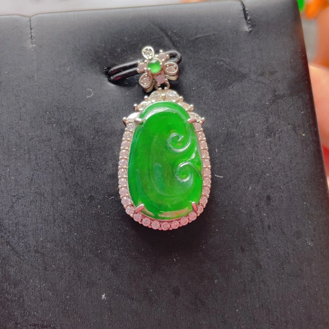 翡翠银S925镶嵌颈饰吊坠