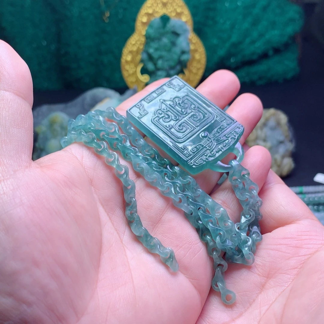 快***5定制翡翠未镶嵌翡翠