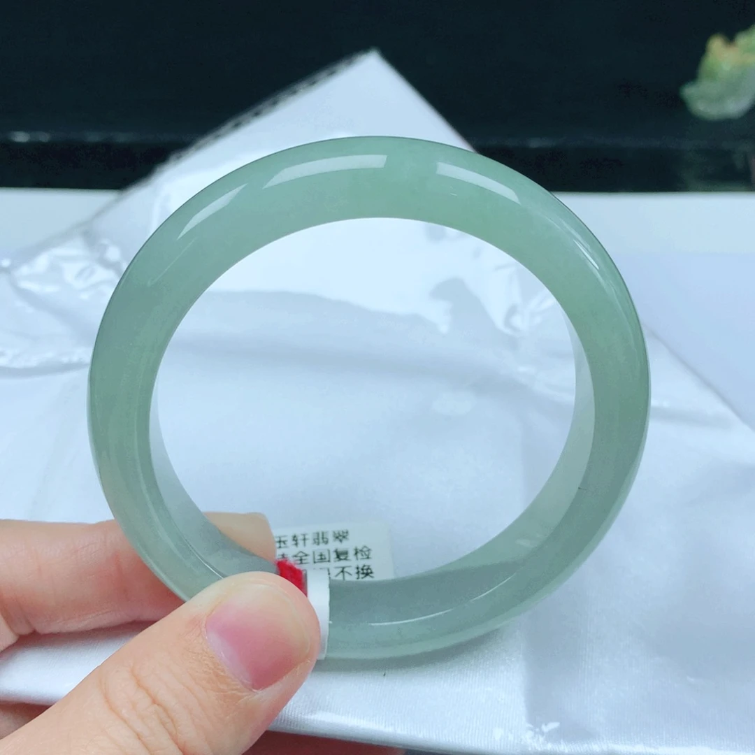未镶嵌手镯翡翠57