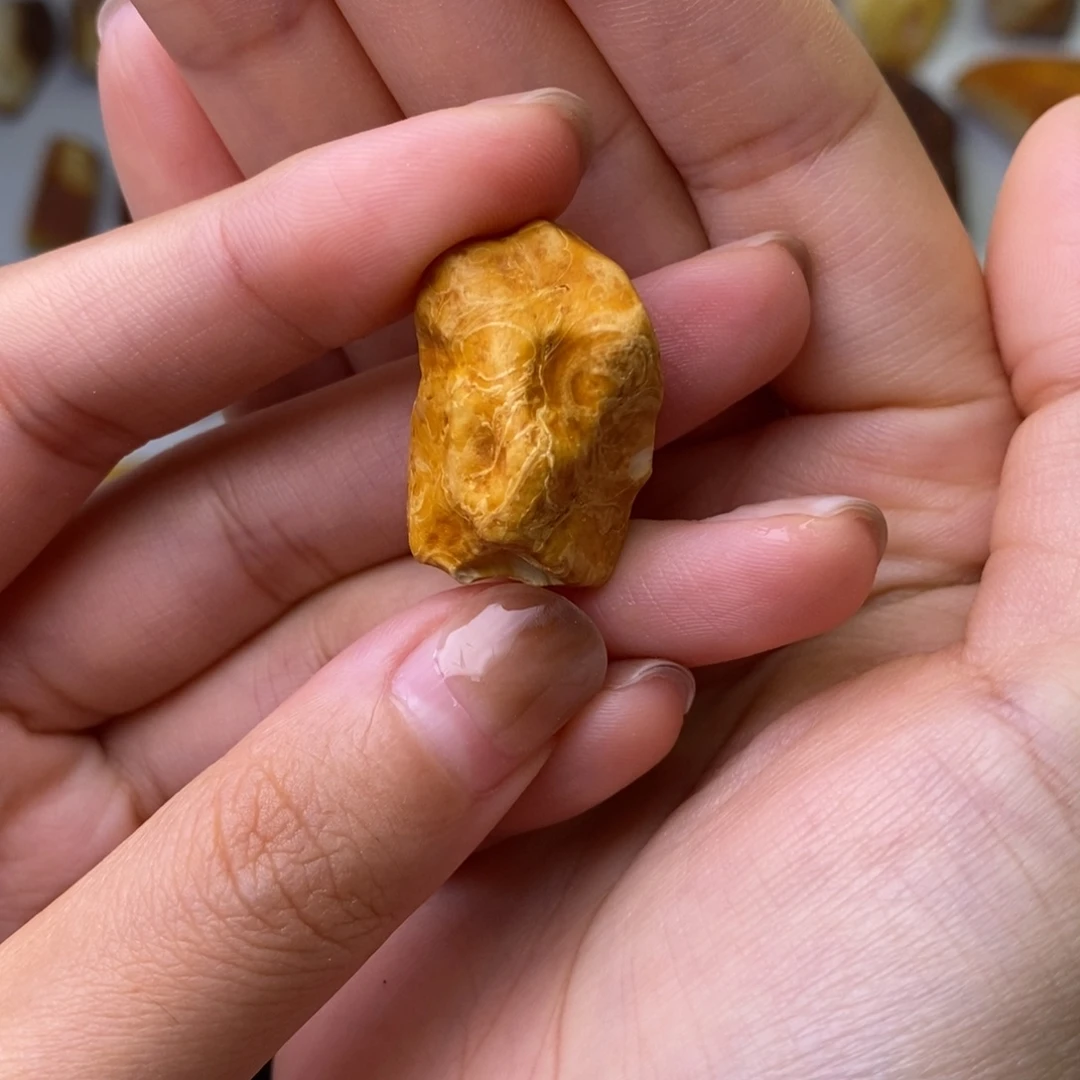 定制琥珀天然蜜蜡