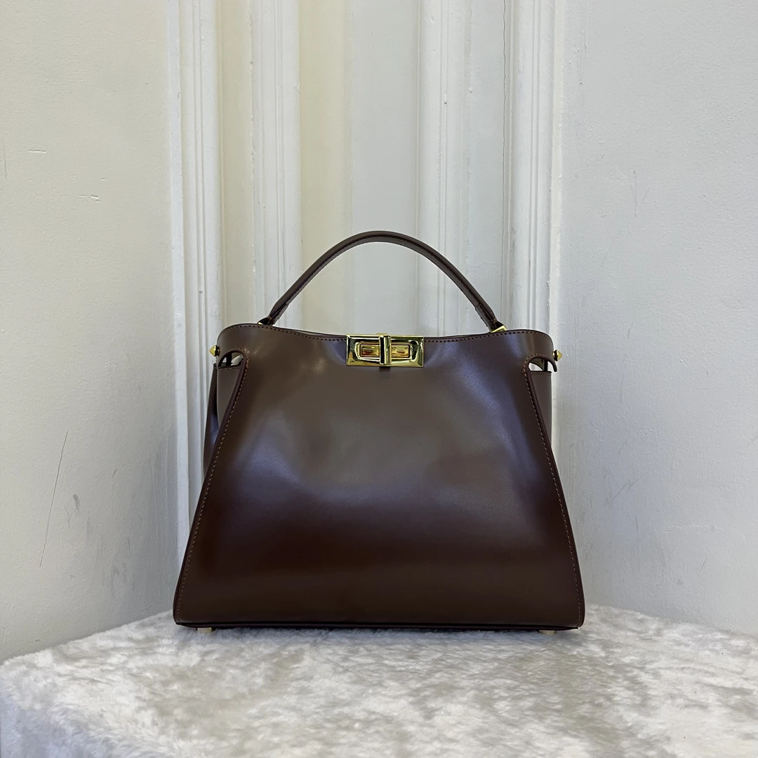 时尚轻奢2F257棕色经典手提斜挎女包