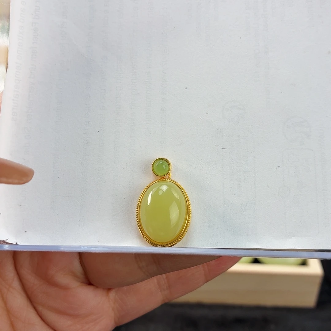 和田玉银S925镶嵌吊坠(赠链)