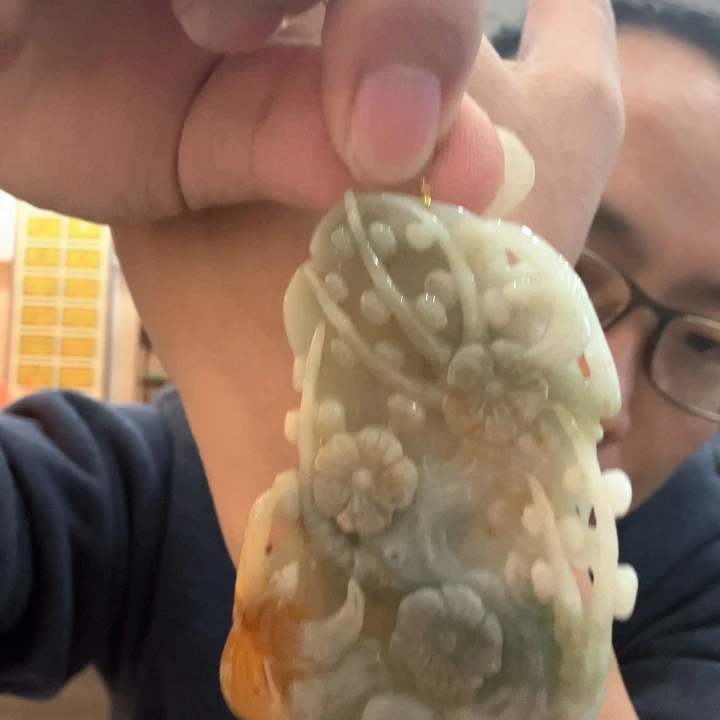 翡翠未镶嵌颈饰缅甸翡翠吊坠