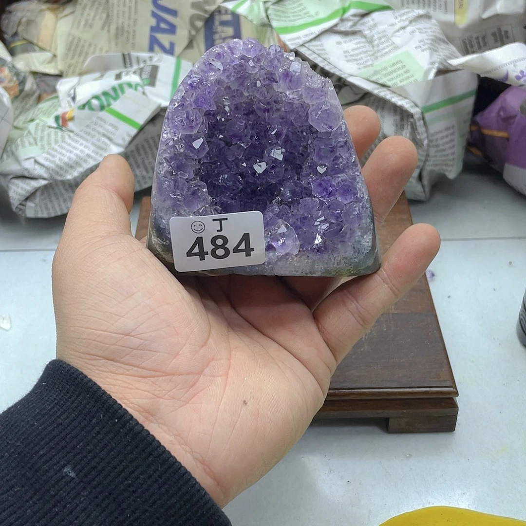 紫晶大型摆件（非配饰）未镶嵌