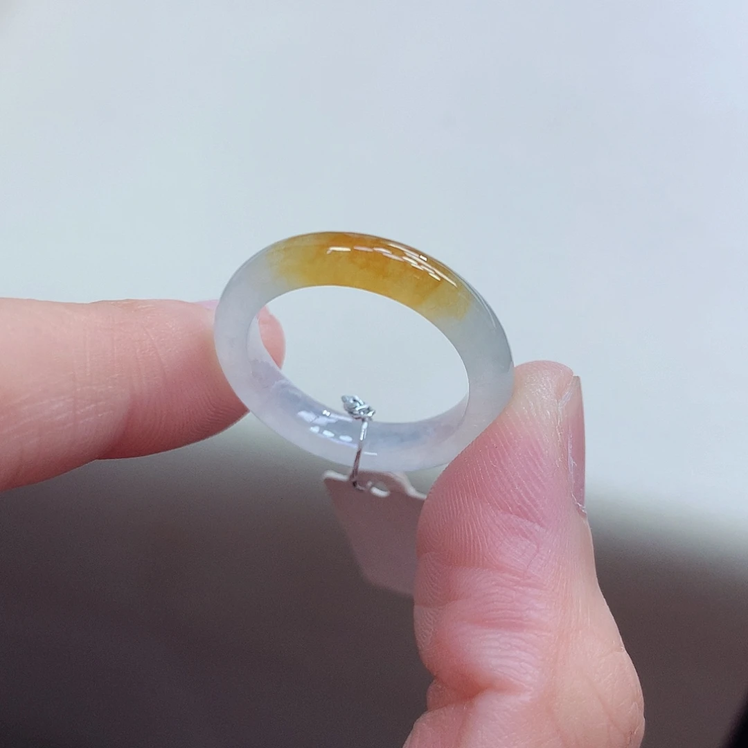 翡翠未镶嵌戒圈17号