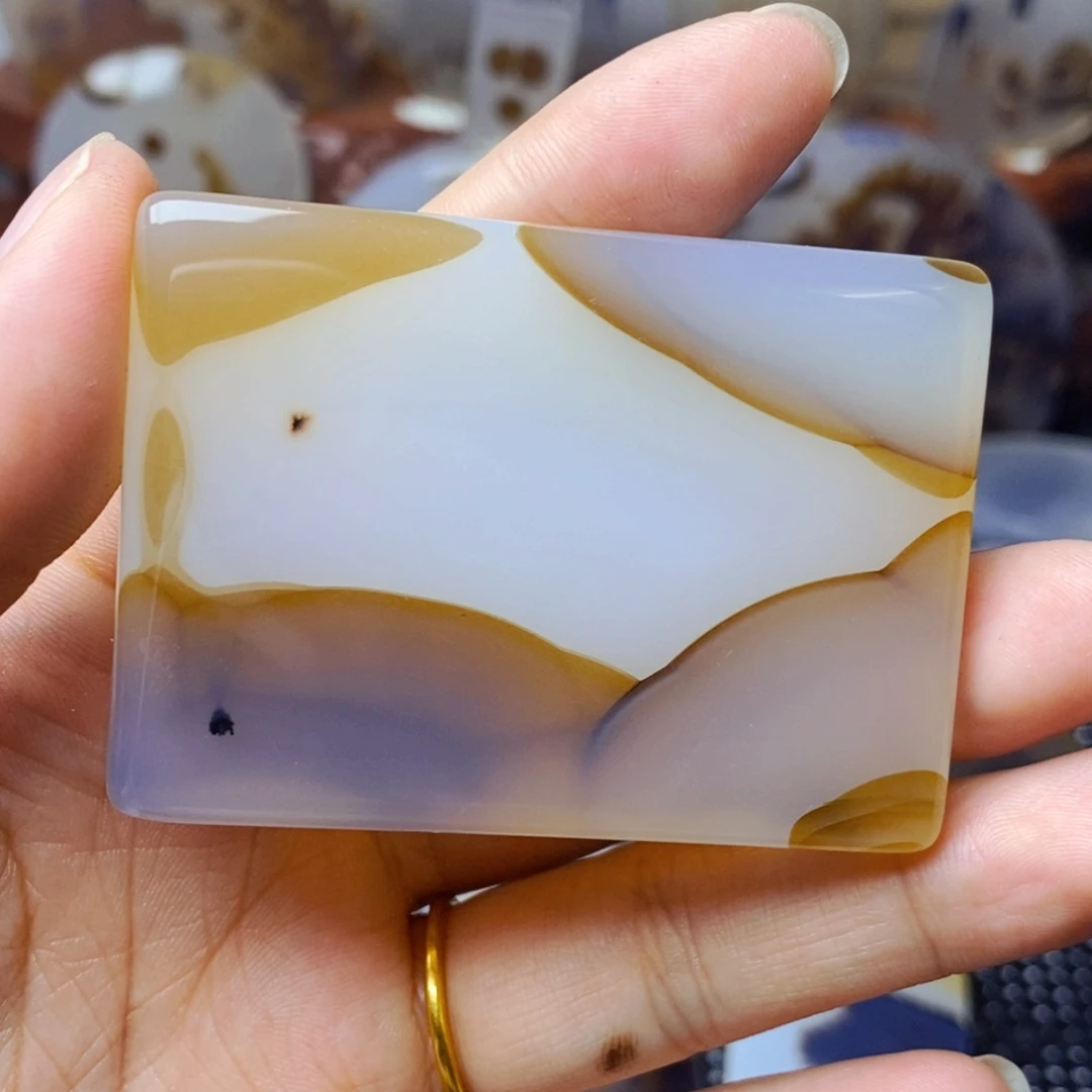 玛瑙/玉髓未镶嵌珠宝半成品