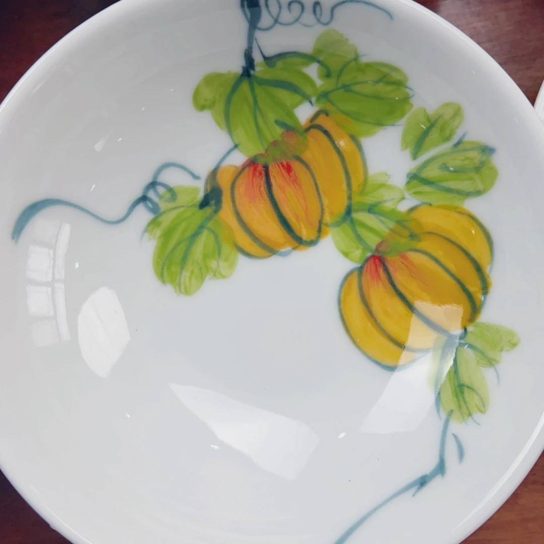 景德镇陶瓷手工手绘制作