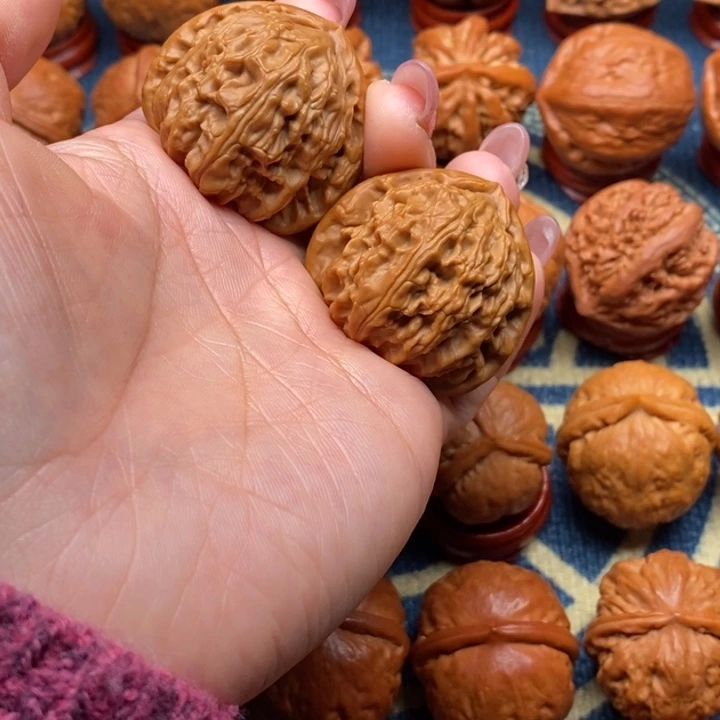 把件文玩核桃侠*精品三角白